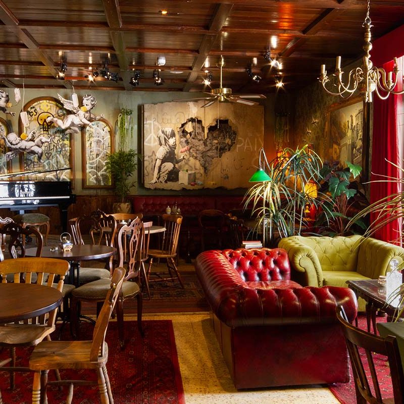 뱅크시호텔내부